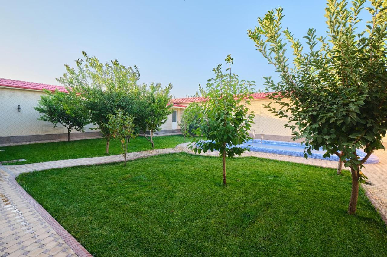 Gunesh Hotel Samarkand Buitenkant foto