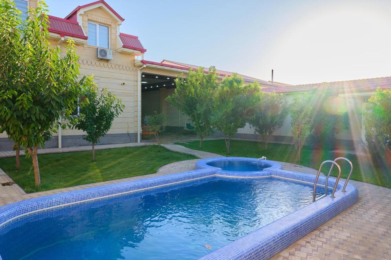 Gunesh Hotel Samarkand Buitenkant foto