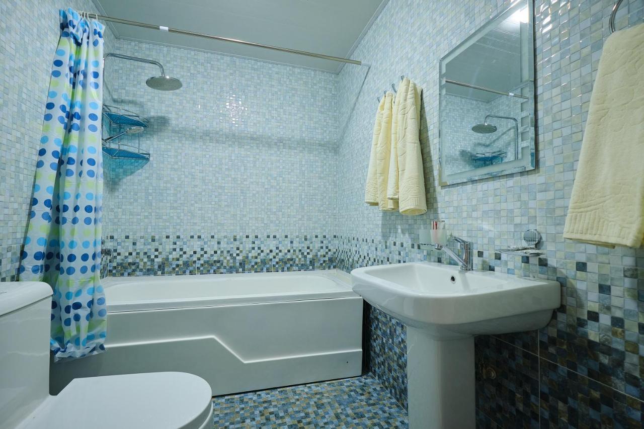 Gunesh Hotel Samarkand Buitenkant foto