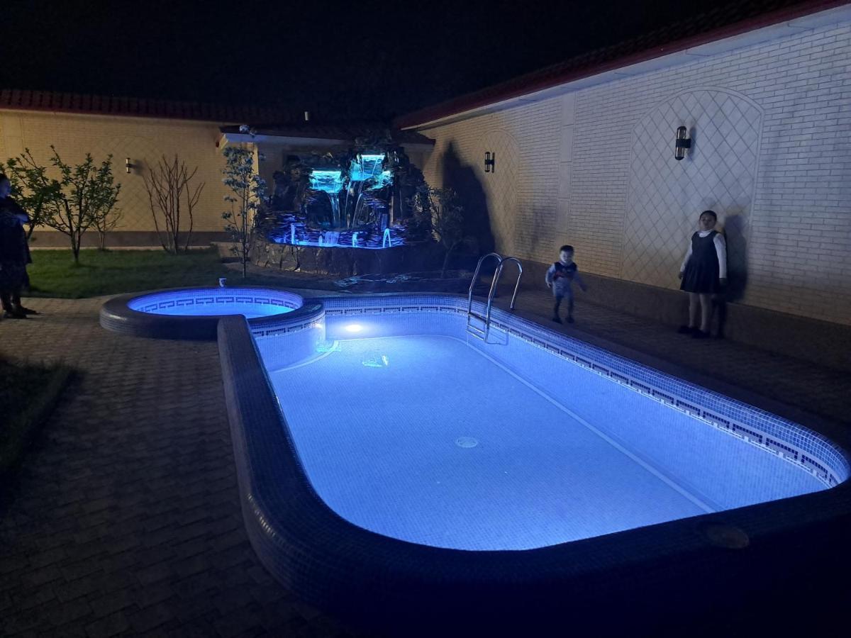 Gunesh Hotel Samarkand Buitenkant foto