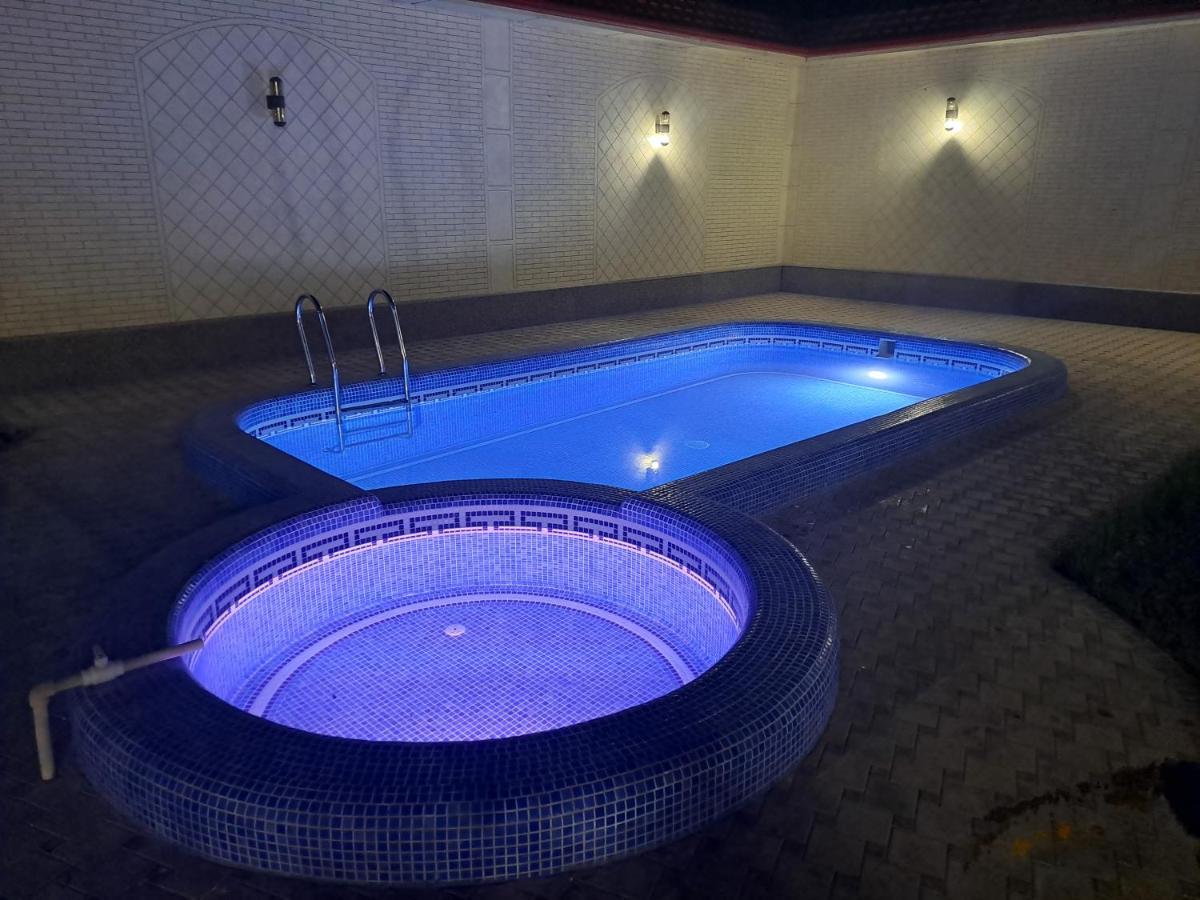 Gunesh Hotel Samarkand Buitenkant foto